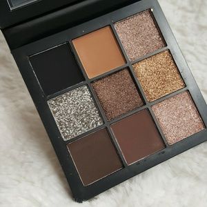 HUDA BEAUTY SMOKEY OBSESSIONS